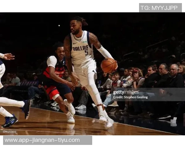 明天独行侠与奇才对决谁能摆脱东部西部倒数第一的尴尬