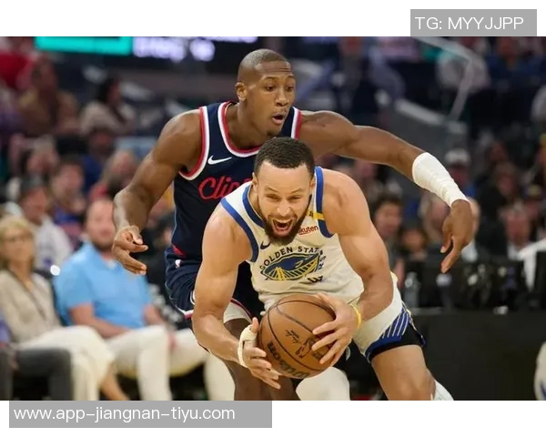 库珀表现出色却难救主单场21分4板1助仍遭球队失利